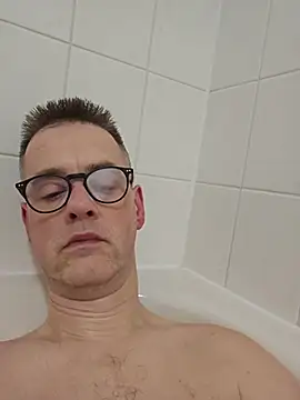 Snapshot of Hectorthyssen1 chatting on February 11, 2026, 7:47 pm Hectorthyssen1 online show from February 11, 2026, 7:47 pm