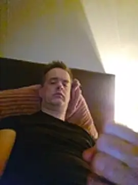 Snapshot of Hectorthyssen1 chatting on March 21, 2026, 8:19 am Hectorthyssen1 online show from March 21, 2026, 8:19 am