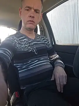 Snapshot of Hectorthyssen1 chatting on April 1, 2026, 2:36 pm Hectorthyssen1 online show from April 1, 2026, 2:36 pm