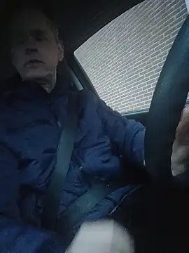 Snapshot of Hectorthyssen1 chatting on February 3, 2026, 4:23 pm Hectorthyssen1 online show from February 3, 2026, 4:23 pm