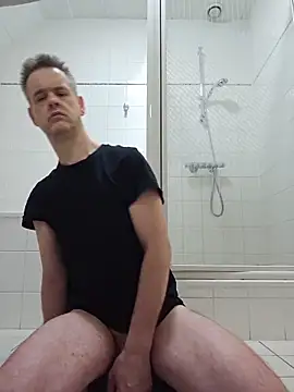 Snapshot of Hectorthyssen1 chatting on March 11, 2026, 2:49 am Hectorthyssen1 online show from March 11, 2026, 2:49 am