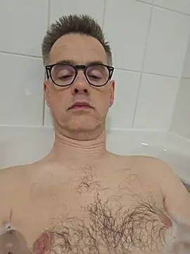 Snapshot of Hectorthyssen1 chatting on April 15, 2026, 8:09 pm Hectorthyssen1 online show from April 15, 2026, 8:09 pm