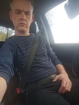 Snapshot of Hectorthyssen1 chatting on April 16, 2026, 2:40 pm Hectorthyssen1 online show from April 16, 2026, 2:40 pm