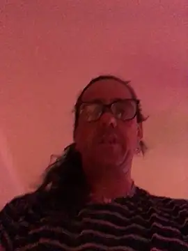 Snapshot of ingrid1982 chatting on February 21, 2025, 4:05 pm ingrid1982 online show from February 21, 2025, 4:05 pm