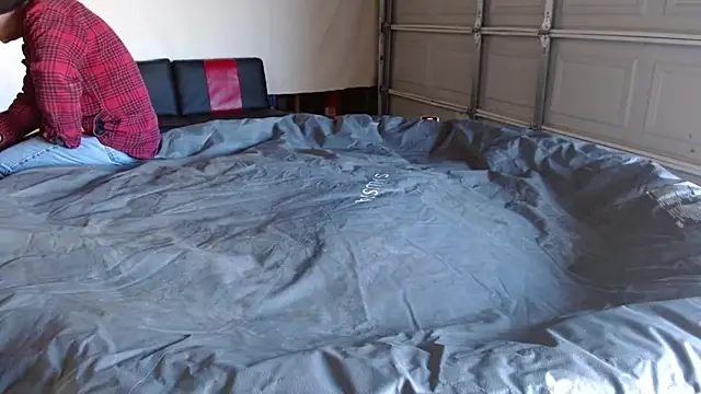 69vivian online show from March 1, 2025, 8:10 pm