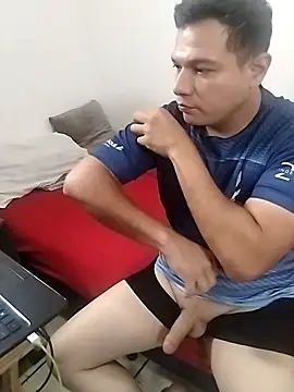 miketripi420 online show from November 16, 2025, 5:28 pm