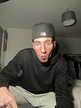 Snapshot of MikesWood21 chatting on December 14, 2024, 3:06 am MikesWood21 online show from December 14, 2024, 3:06 am