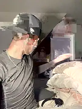 Snapshot of MikesWood21 chatting on January 15, 2025, 1:34 am MikesWood21 online show from January 15, 2025, 1:34 am