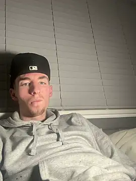 Snapshot of MikesWood21 chatting on January 31, 2025, 3:41 am MikesWood21 online show from January 31, 2025, 3:41 am