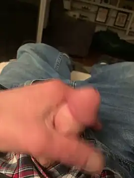 Snapshot of willcumforu chatting on February 6, 2025, 4:53 am willcumforu online show from February 6, 2025, 4:53 am