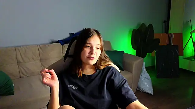 Leela sun online show from February 21, 2025, 2:06 pm