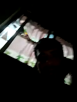 jhonyhot9292 online show from October 26, 2025, 6:14 am