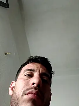 Snapshot of jhonyhot9292 chatting on February 6, 2026, 9:16 am jhonyhot9292 online show from February 6, 2026, 9:16 am