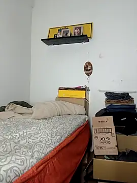 Snapshot of jhonyhot9292 chatting on February 28, 2026, 8:25 am jhonyhot9292 online show from February 28, 2026, 8:25 am