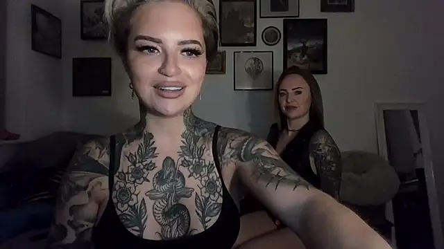 Alexandersonxo online show from November 28, 2025, 7:03 pm