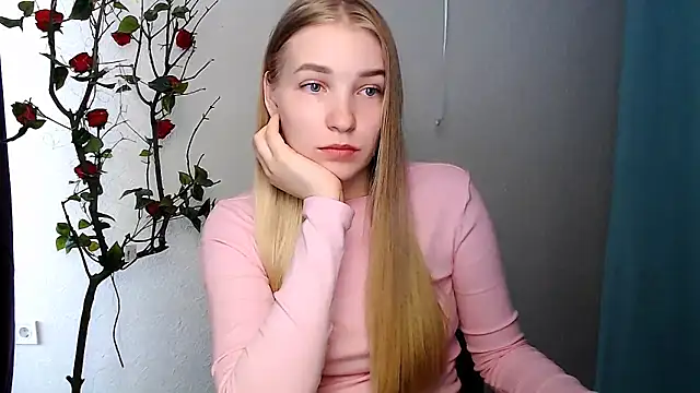 Queen ofLove online show from April 2, 2026, 7:48 am