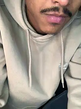 Ryan-hot online show from January 31, 2025, 11:13 pm