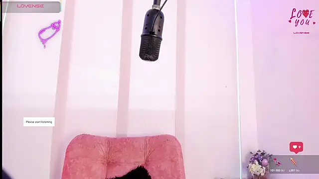 Snapshot of AndreaVelasco chatting on April 14, 2026, 5:07 pm AndreaVelasco online show from April 14, 2026, 5:07 pm