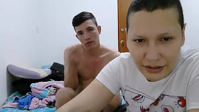 luxandracon23 online show from December 5, 2025, 5:22 pm