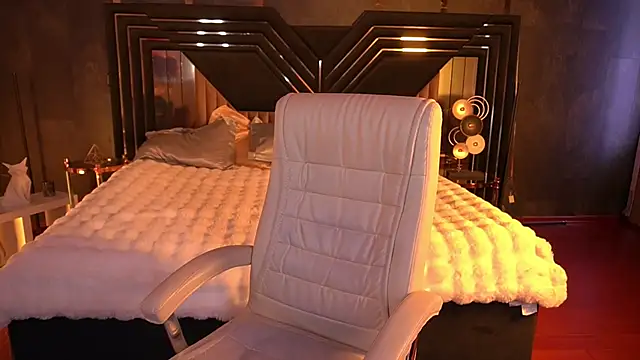 Snapshot of LiliyaMoon chatting on December 4, 2025, 7:29 am LiliyaMoon online show from December 4, 2025, 7:29 am