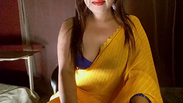 deslisexpriya online show from March 18, 2026, 6:20 pm