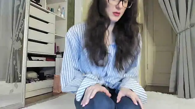 Snapshot of Baby_Jewel chatting on November 9, 2025, 11:14 am Baby Jewel online show from November 9, 2025, 11:14 am