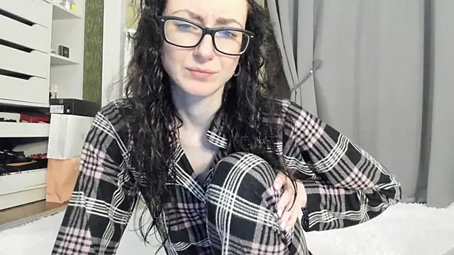 Snapshot of Baby_Jewel chatting on October 21, 2025, 11:09 am Baby Jewel online show from October 21, 2025, 11:09 am