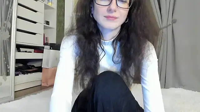 Snapshot of Baby_Jewel chatting on November 6, 2025, 11:14 am Baby Jewel online show from November 6, 2025, 11:14 am