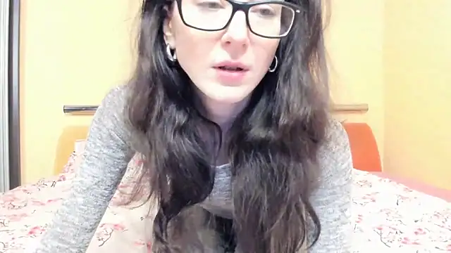 Snapshot of Baby_Jewel chatting on December 16, 2025, 11:14 am Baby Jewel online show from December 16, 2025, 11:14 am