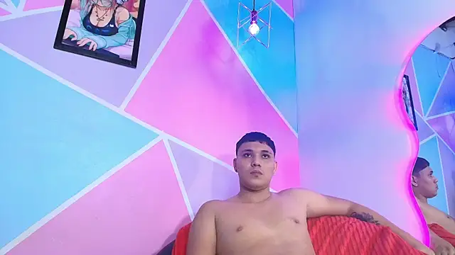 Snapshot of couple_lovelyds chatting on November 14, 2025, 8:45 pm couple lovelyds online show from November 14, 2025, 8:45 pm