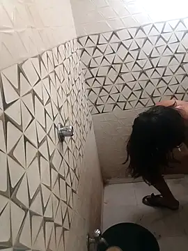 Snapshot of BrownPrez chatting on October 7, 2025, 4:24 am BrownPrez online show from October 7, 2025, 4:24 am