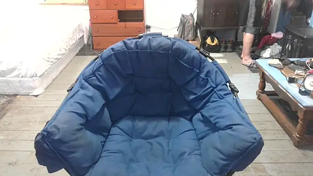 Snapshot of ScubaStevex chatting on March 11, 2025, 7:14 am ScubaStevex online show from March 11, 2025, 7:14 am