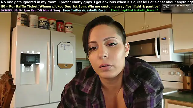 IsabelleRaven online show from November 6, 2025, 12:14 am