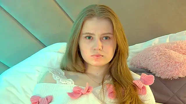 Snapshot of SelinSwarovski chatting on March 9, 2026, 3:43 am SelinSwarovski online show from March 9, 2026, 3:43 am