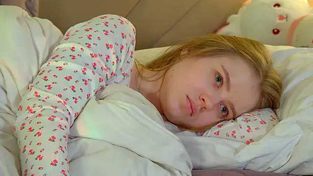 Snapshot of SelinSwarovski chatting on March 13, 2026, 3:55 am SelinSwarovski online show from March 13, 2026, 3:55 am