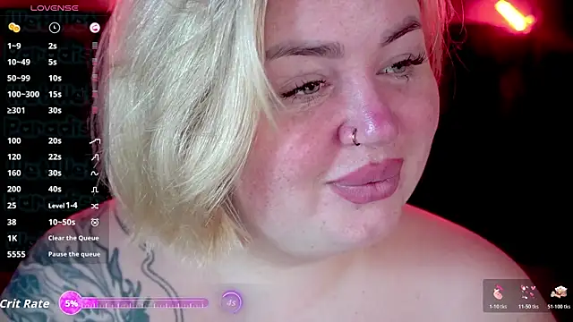 ZaraReignn online show from November 15, 2025, 7:01 am