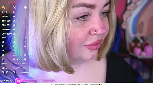 Snapshot of ZaraReignn chatting on January 15, 2026, 8:34 pm ZaraReignn online show from January 15, 2026, 8:34 pm