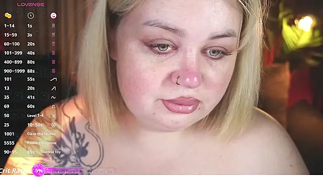 Snapshot of ZaraReignn chatting on February 13, 2026, 8:53 pm ZaraReignn online show from February 13, 2026, 8:53 pm