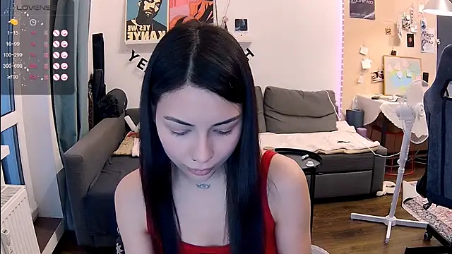 KatiKate online show from March 13, 2026, 4:12 pm