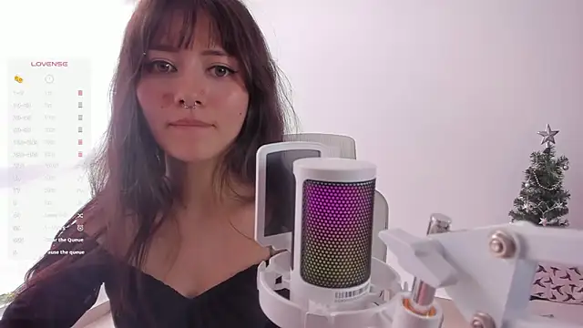 Snapshot of Sakito_Tokio chatting on December 22, 2025, 8:42 pm Sakito Tokio online show from December 22, 2025, 8:42 pm