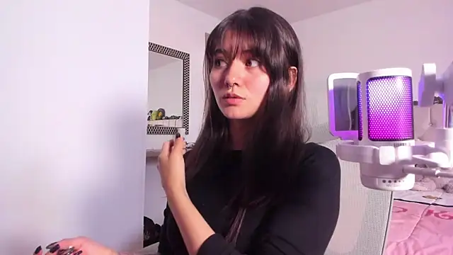 Snapshot of Sakito_Tokio chatting on October 25, 2025, 10:10 pm Sakito Tokio online show from October 25, 2025, 10:10 pm