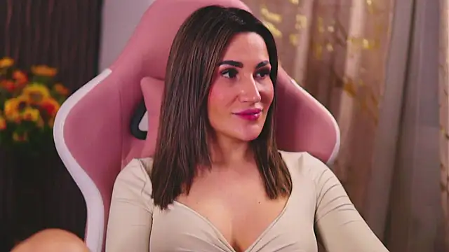 Snapshot of KimSkyex chatting on March 9, 2025, 2:50 am KimSkyex online show from March 9, 2025, 2:50 am