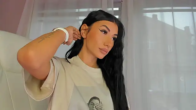 missdiamond  online show from February 13, 2026, 8:36 am