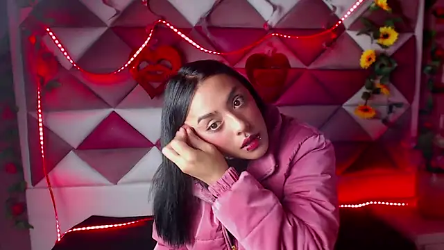 Snapshot of Lovely_celeste chatting on February 12, 2025, 2:24 am Lovely celeste online show from February 12, 2025, 2:24 am