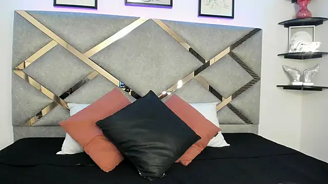 Snapshot of marian_pinzon chatting on March 13, 2025, 3:11 am marian pinzon online show from March 13, 2025, 3:11 am