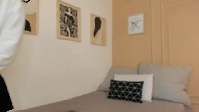 marian pinzon online show from March 25, 2026, 7:35 pm