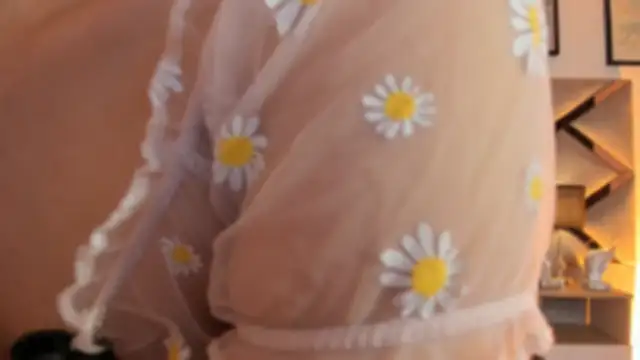 marian pinzon online show from April 16, 2026, 9:39 pm