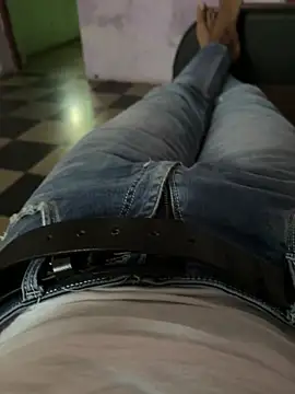 Snapshot of Desiboy___21 chatting on February 18, 2025, 10:05 am Desiboy 21 online show from February 18, 2025, 10:05 am