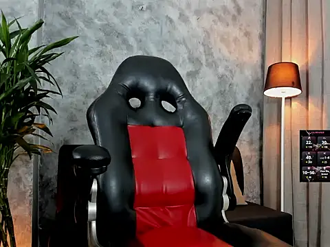 boyc022  online show from February 24, 2026, 10:43 pm