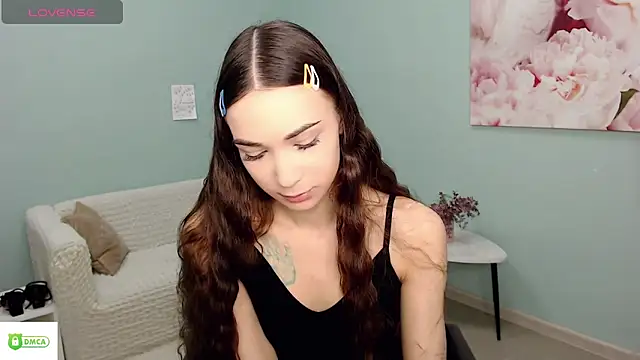 Snapshot of AmyJonas chatting on April 3, 2026, 4:52 am AmyJonas online show from April 3, 2026, 4:52 am